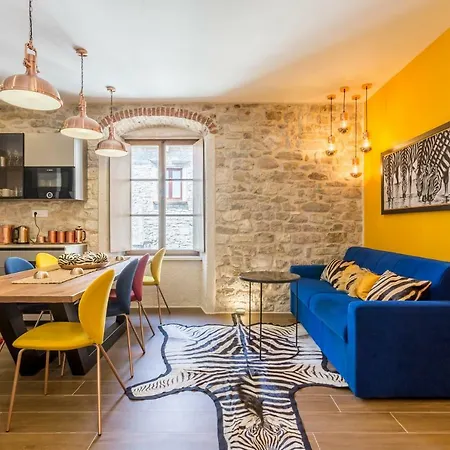 Bygrace Apartment Split